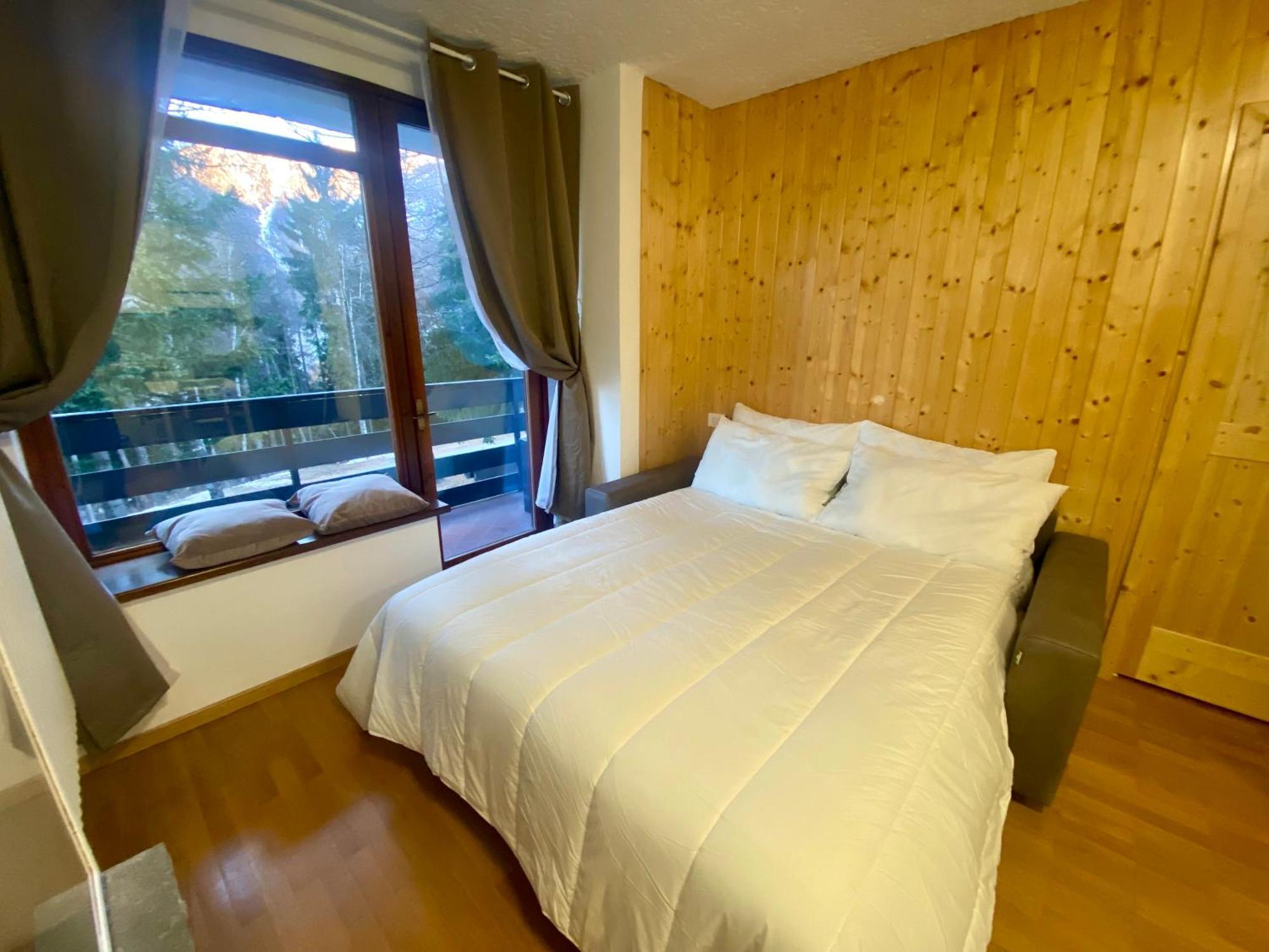Appartement La Finestra Sul Brenta Con Posto Auto Privato Al Centro Di Mad Di Campiglio Cipat O22233-At-O13262 à Folgarida Extérieur photo